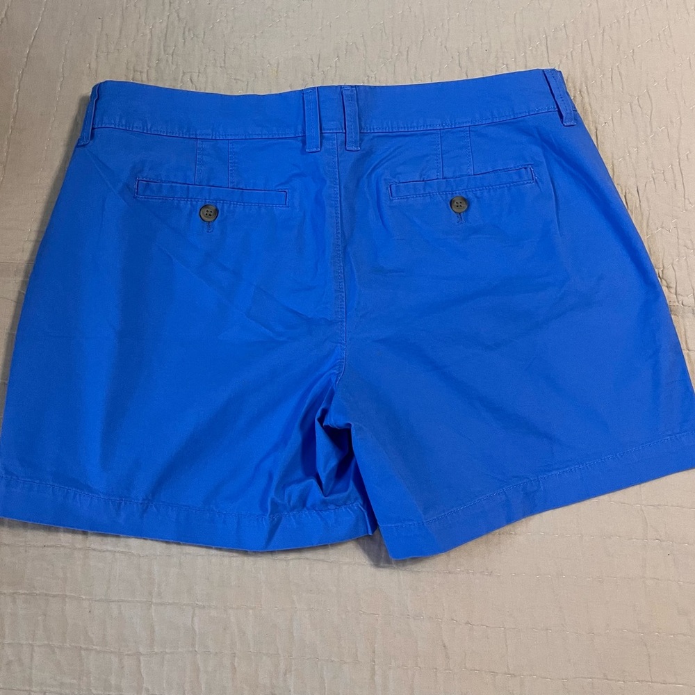 Old Navy chino shorts - Picture 3 of 3
